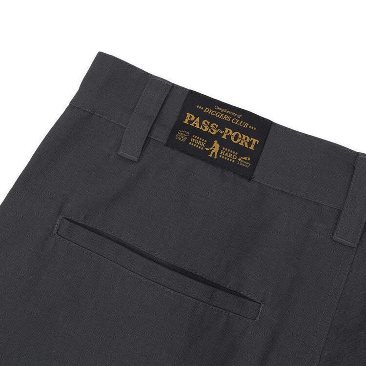 PASSPORT Ripstop Double Knee Diggers Club Short Dark Charcoal