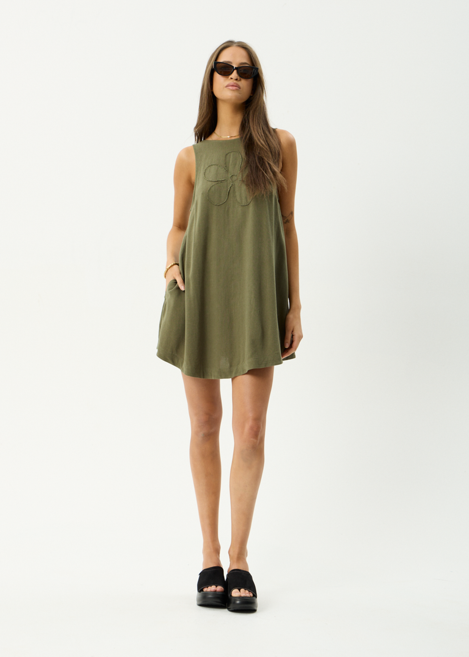 afends dress Halle Linen Mini Deep Olive - Edge of the World Elodie is thoughtfully crafted Size:2S-2M-2L Linen maxi Budget Friendly Simple Wedding dress Cute Mouse 1 Piece