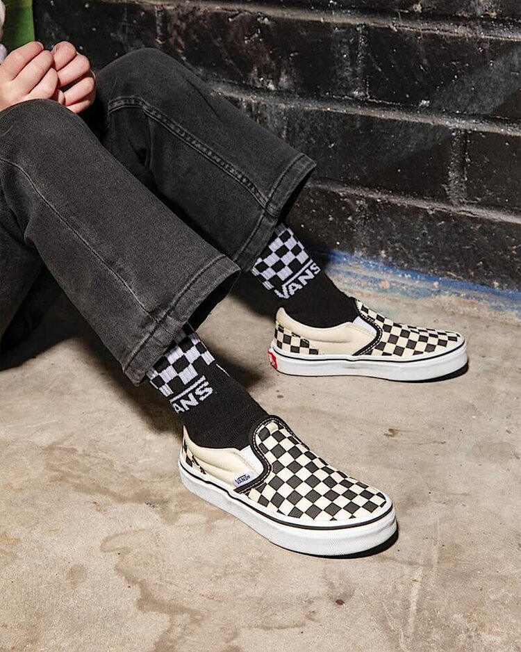 VANS VANS Kids Classic Slip-On Checkerboard Shoe In Black/White