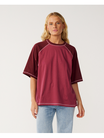 RIP CURL 21B RIP CURL CLASSIC BOXY RAGLAN TEE DARK PLUM