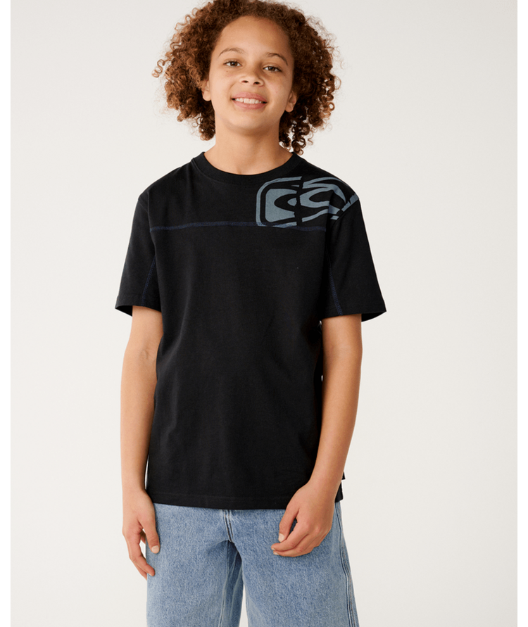 RIP CURL 04A RIP CURL ARCHIVE THRASHED PANEL TEE-BOY BLACK