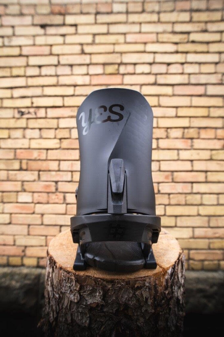 YES 2026 YES Conda Pitch Black Ex-Demo