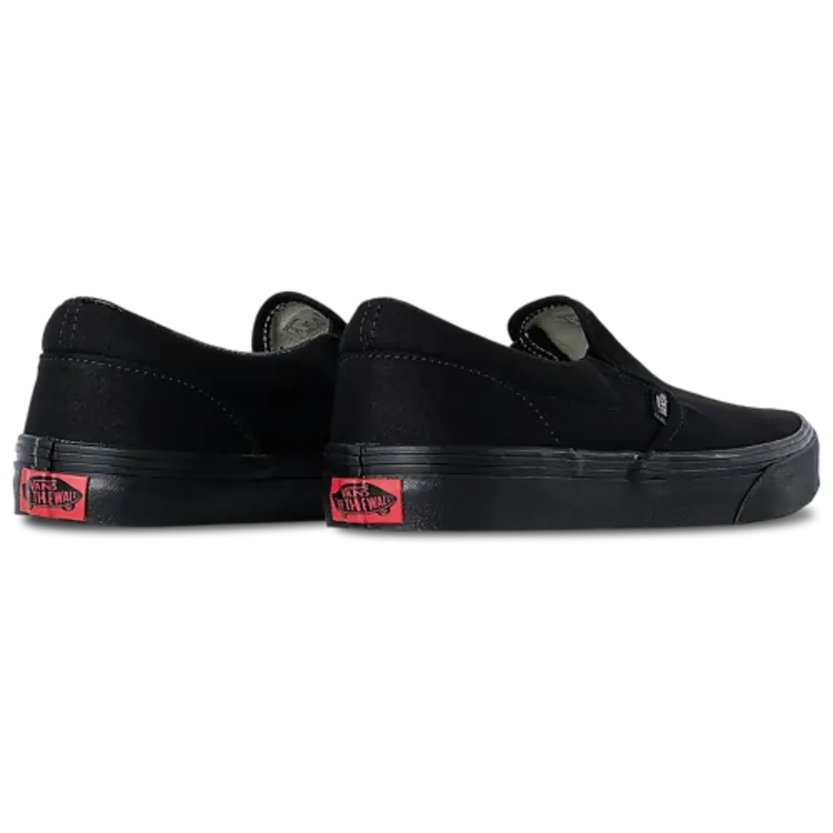 VANS VANS Big Kids Classic Slip-On Shoe Blackout