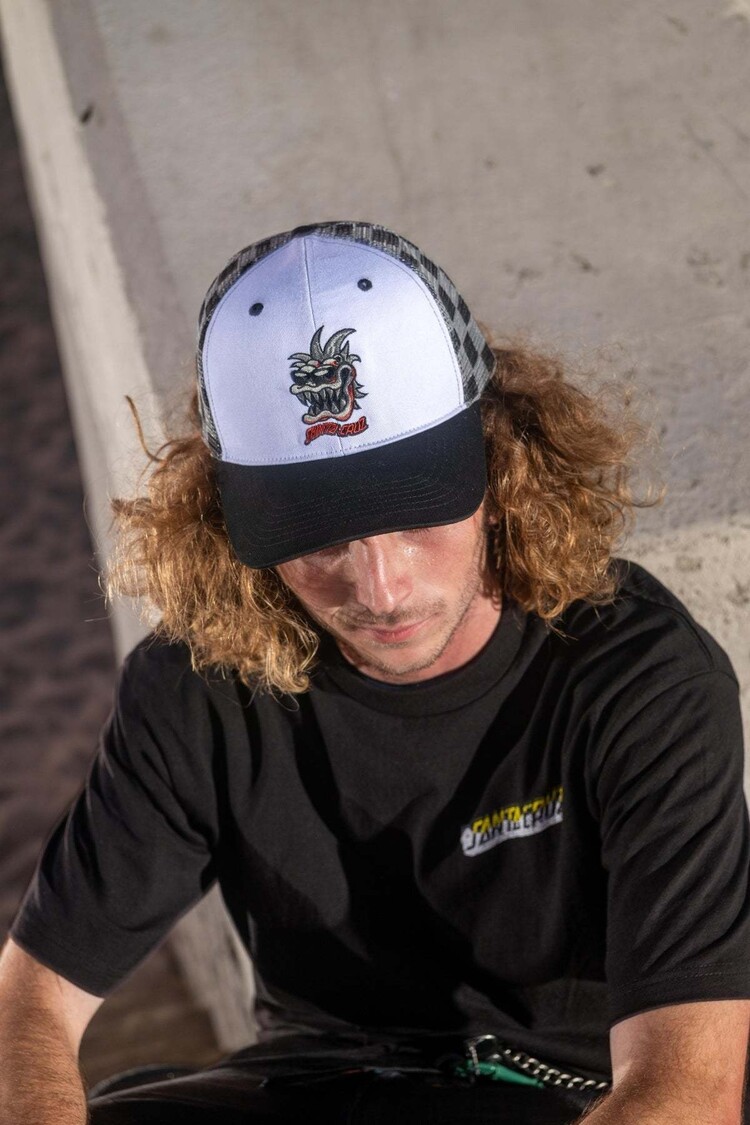 SANTA CRUZ SANTA CRUZ TRUCKER HAT SC GREMLIN WHITE/CHECKER