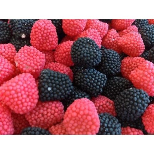 CCI CCI Raspberry & Blackberry Candy Kilo Bag 2.2 Lbs CCI CCI Raspberry & Blackberry Candy Kilo Bag 2.2 Lbs