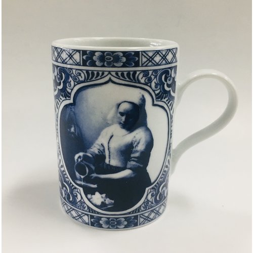 Delft Mug Melk Meisje Gift Boxed 8 oz Delft Mug Melk Meisje Gift Boxed 8 oz