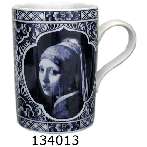 Delft Mug Girl with Pearl Gift Boxed Delft Mug Girl with Pearl Gift Boxed