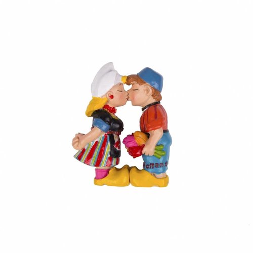 Holland Magnet Kissing Couple Amsterdam Holland Magnet Kissing Couple Amsterdam