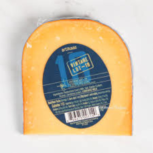 Artikaas Artikaas Vintage 18 month Aged Gouda 6 oz Wedge Artikaas Artikaas Vintage 18 month Aged Gouda 6 oz Wedge
