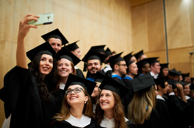 10 Perfect Graduation Gifts For Her!