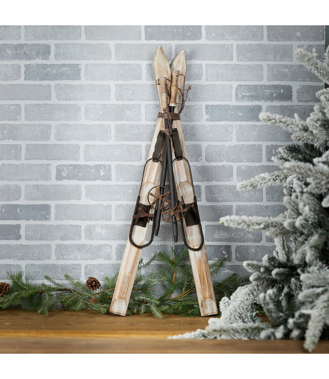 Skis et bâtons en métal et bois blanchi 36 po