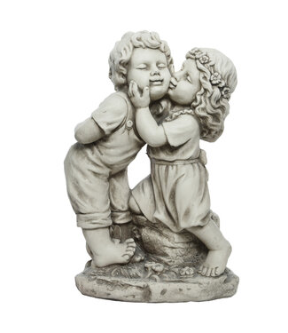 Statue enfants bisou 23,5 po