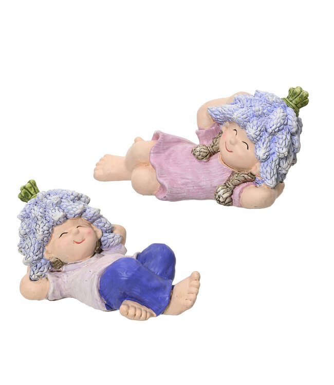 Fille couchée | Pleine de tendresse