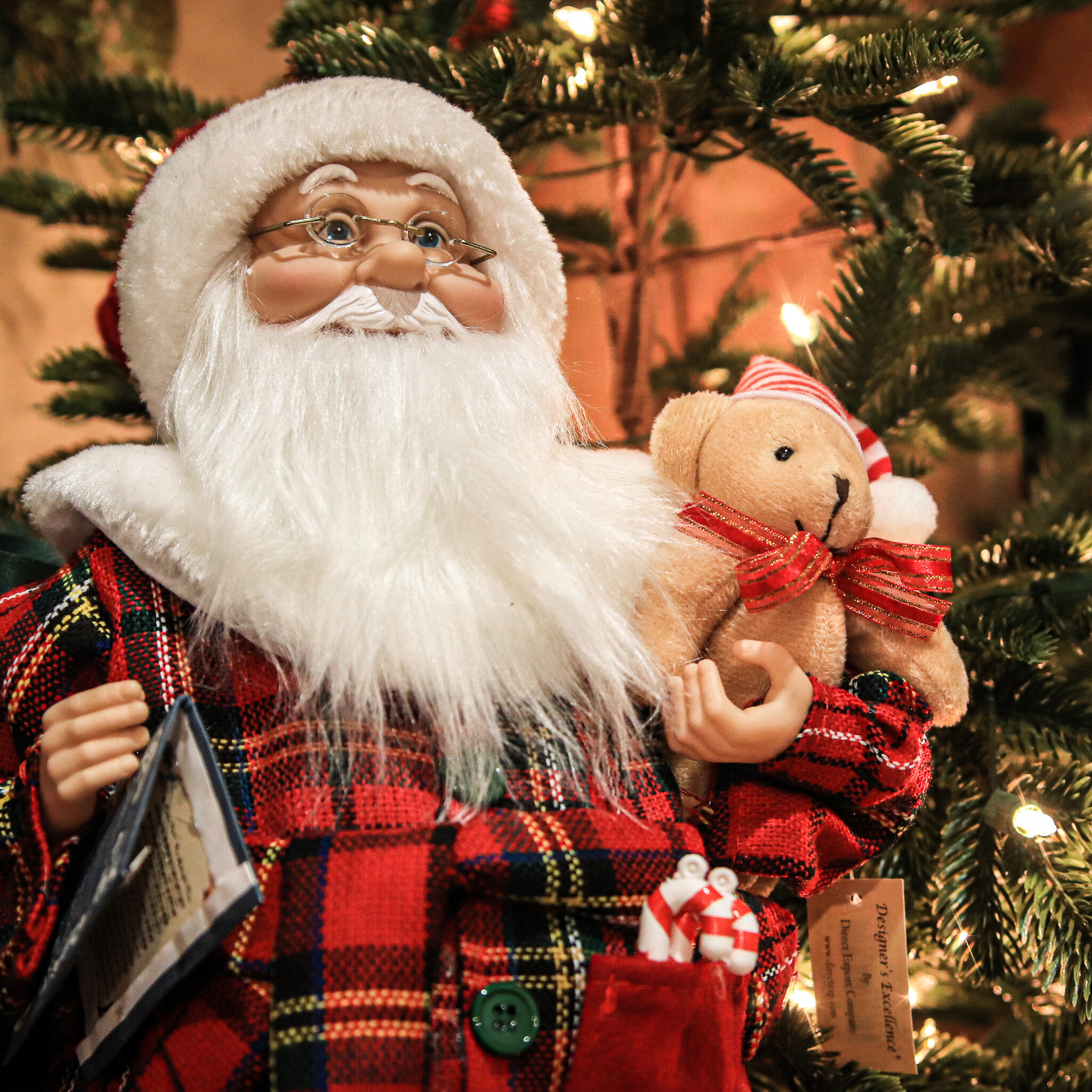 Décorations de Noël Traditionnelles | Rouge, Vert et Or