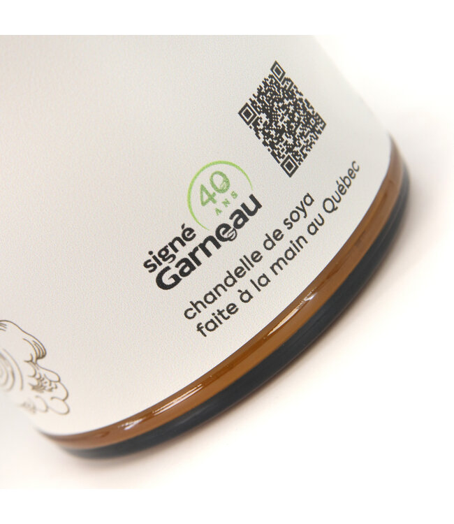 Chandelle artisanale Éveil du Printemps – Litchi & bord de mer, cire de soya et mèche de bois | Boutique Signé Garneau