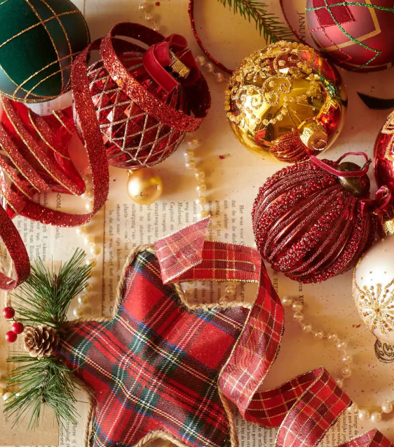 La magie des Noël d'autrefois | Décorations de Noël traditionnelles  | Signé Garneau
