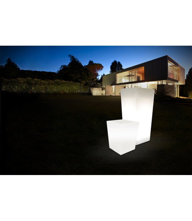 Pot Haus blanc DEL et télécommande 17 po | Pot lumineux design pour l'intérieur et l'extérieur