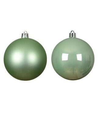 Boules de Noël menthe mates et brillantes