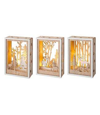 Scène d'hiver en bois illuminée