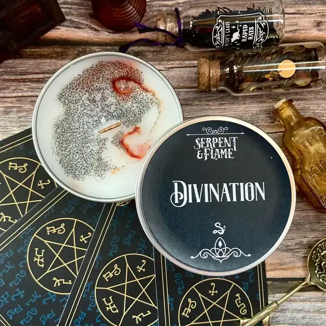 Serpent & Flame: 4oz Candle - Divination