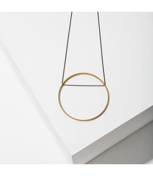 Larissa Loden ‘Horizon' Circle Necklace | Large