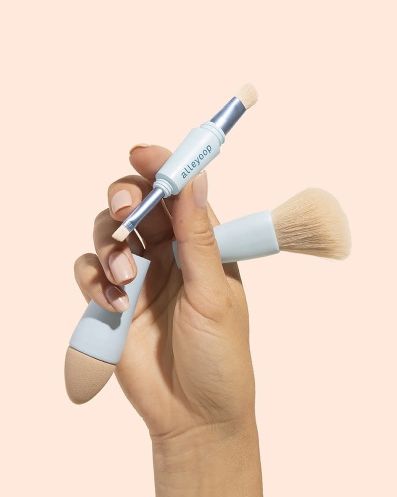 Alleyoop Alleyoop Multi-Tasker 4-In-1 Makeup Brush