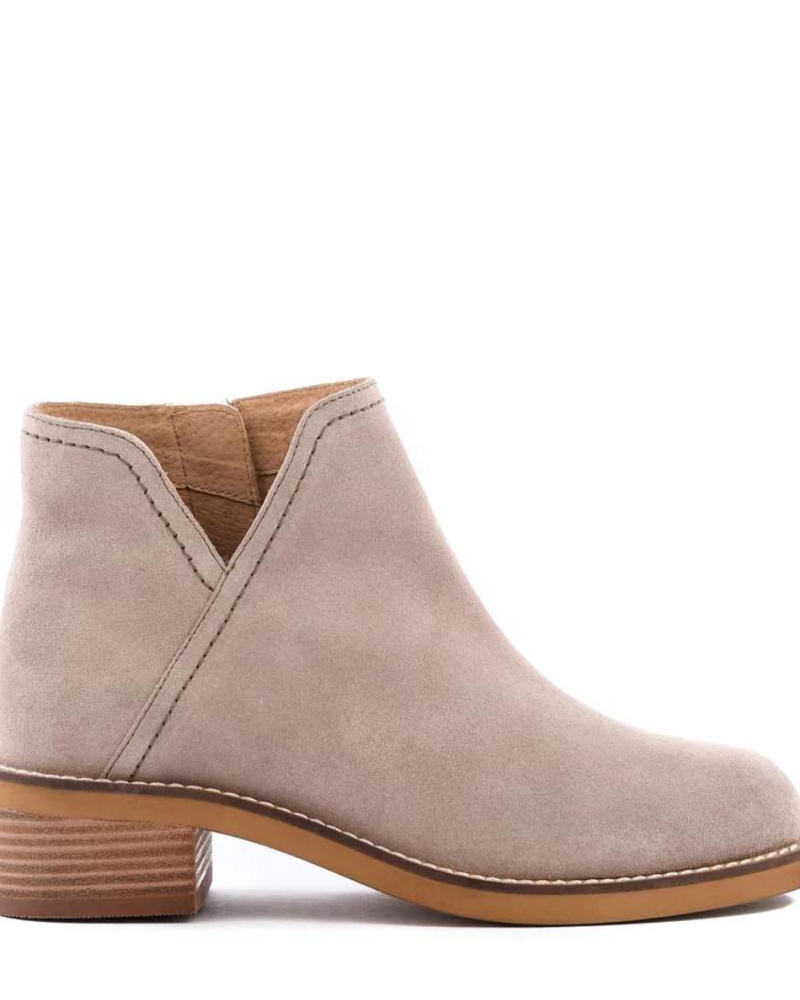 Seychelles Seychelles ‘Out Of Here’ Bootie **FINAL SALE**