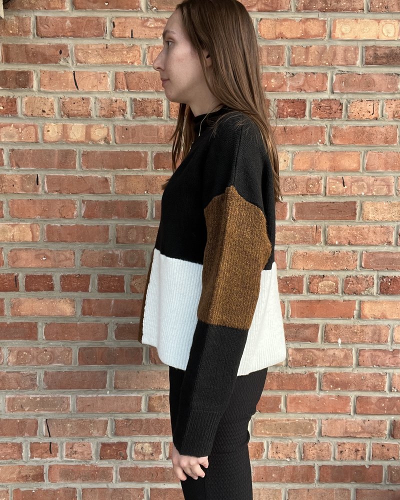 Paper Crane Paper Crane Black ‘Boxy Brown’ Sweater