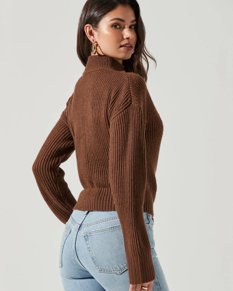 ASTR ASTR Brown 'Sora' Sweater