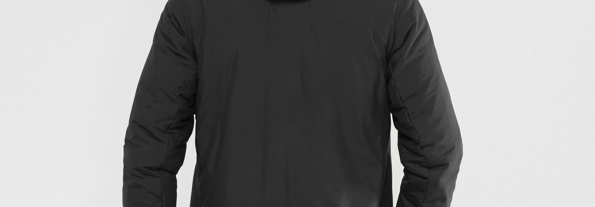 OUTRACK INSULATED HOODIE M