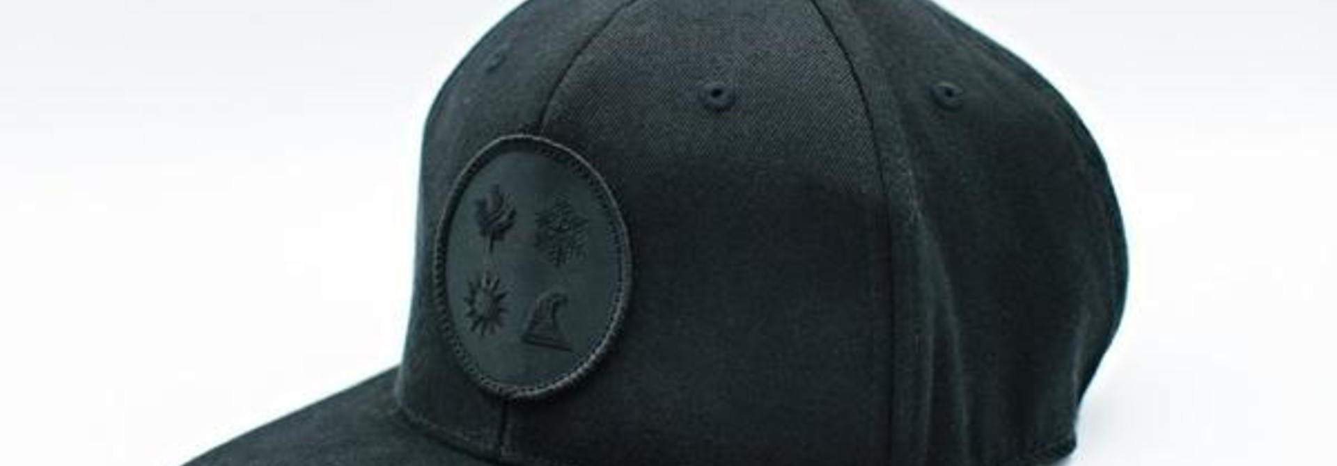 4 Icon Blackout Snapback