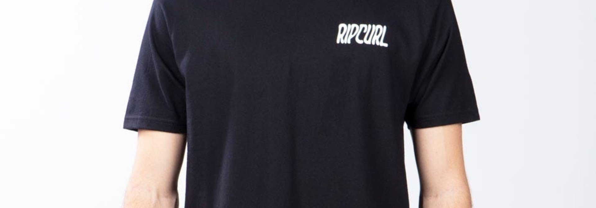 SHARKY SHRED PREM TEE
