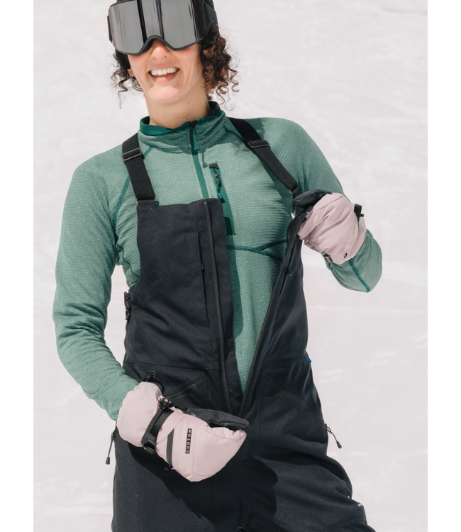 Burton Women's Reserve 2L Stretch Bib Pants 26