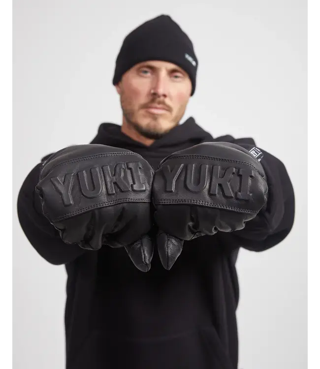 Yuki Threads LEGIT MITT