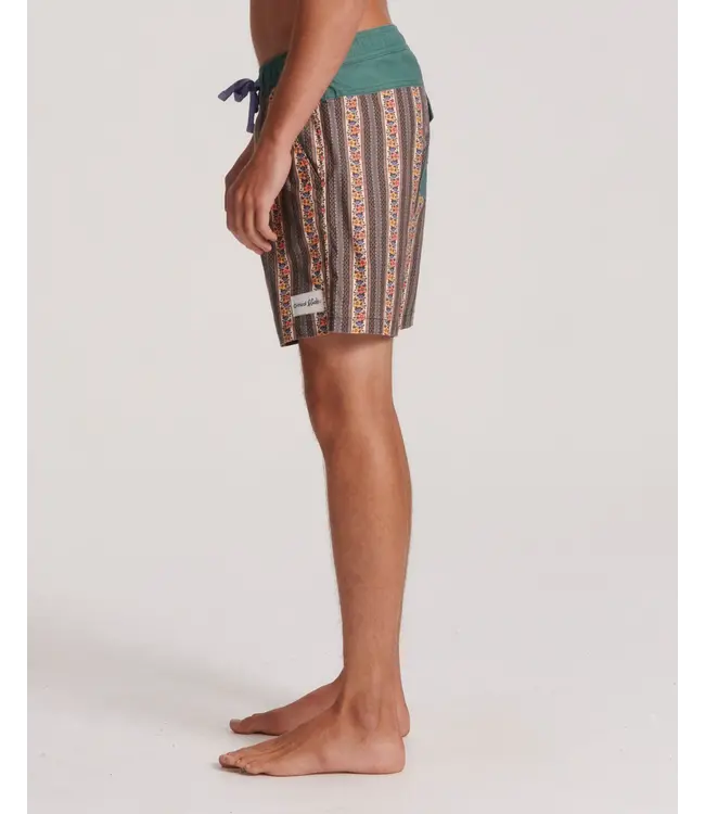 Critical Slide CEREMONY 16" TRUNK