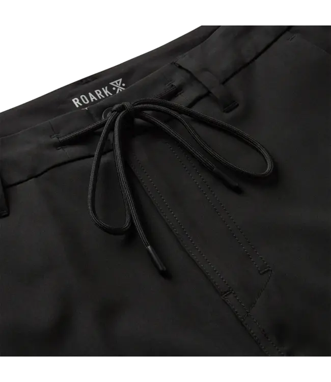 ROARK Hybro Hybrid Shorts 17"