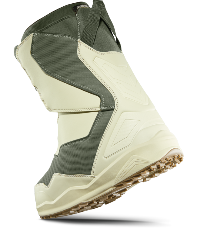 Thirty-Two 2025 TM-2 DOUBLE BOA HANSEN