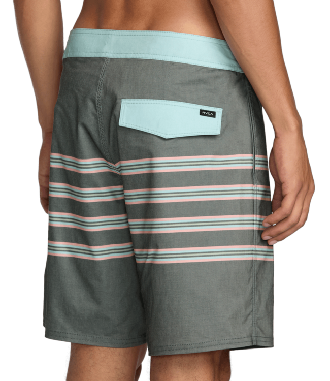 RVCA COUNTY LINE TRUNK 18