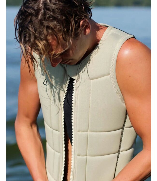 Follow Affliliate Vest 2025