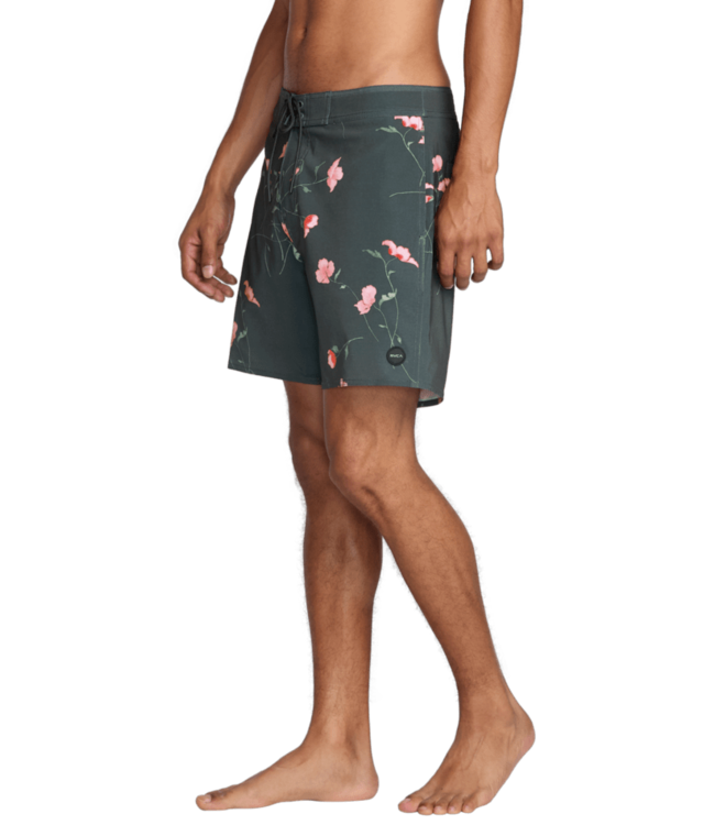 RVCA DOWN RIGHT TRUNK 17