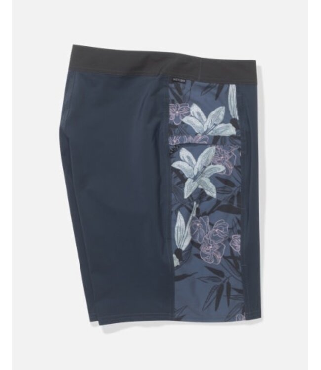 Salty Crew FLAGSHIP BOARDSHORT