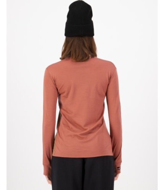 Mons Royale Women's Yotei Merino Long Sleeve Base Layer