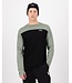 Mons Royale Yotei Merino Long Sleeve-Willow / Black