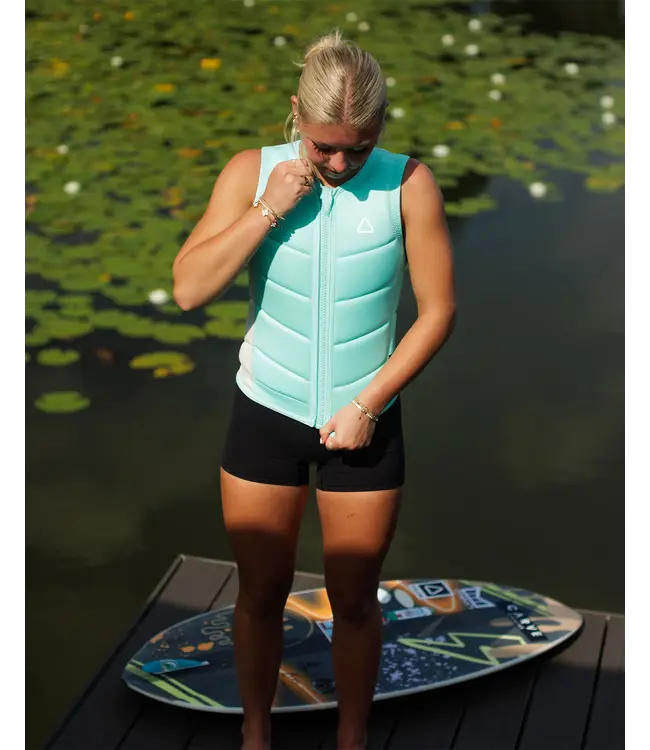 Follow Women's Corp Impact Vest