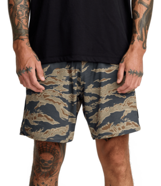 RVCA YOGGER RECOVER 17