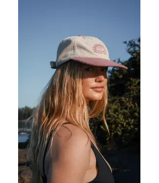 Notice The Reckless Lost in Paradise Cap