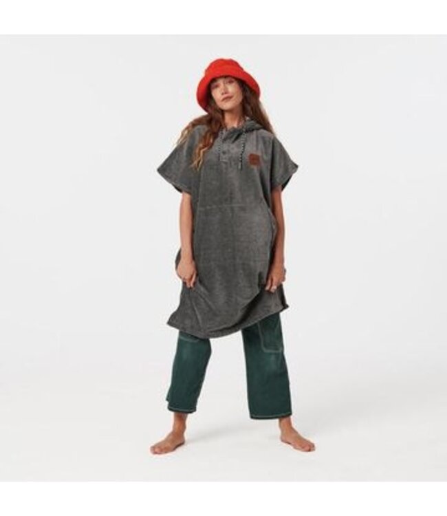 Slowtide THE DIGS CHANGING PONCHO