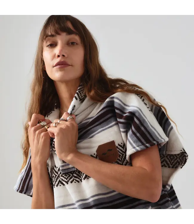 Slowtide OSO CHANGING PONCHO