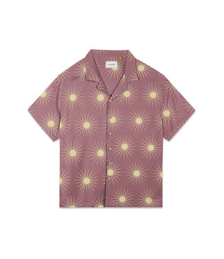 Critical Slide SUN SALUTE RESORT SS SHIRT