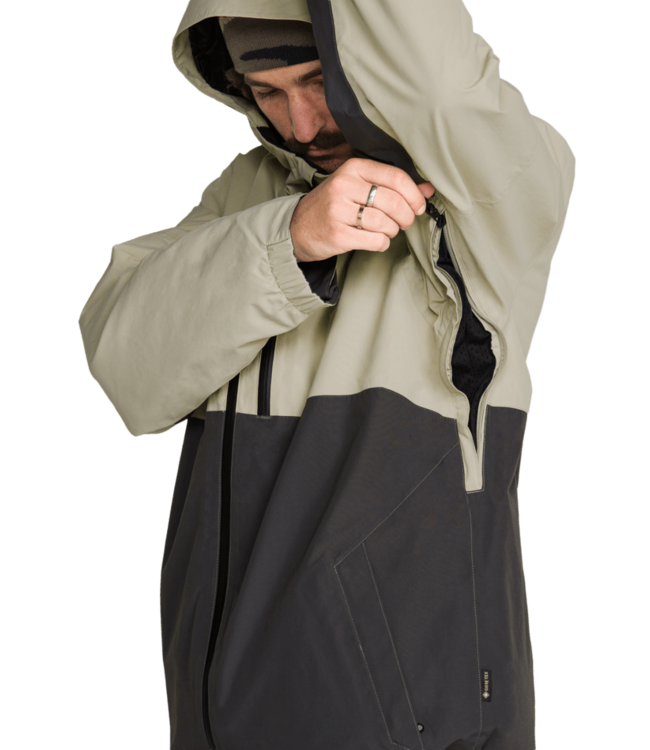 Volcom Men's L Insulated Gore-Tex Jacket
